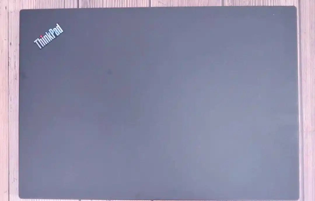 ThinkPad T490商务本评测：性能全面提升，MX250显卡带来极致体验