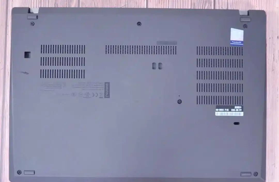 thinkpad高分屏_ThinkPad T490第八代英特尔Whiskey Lake架构处理器_ThinkPad T490英伟达Geforce MX250显卡