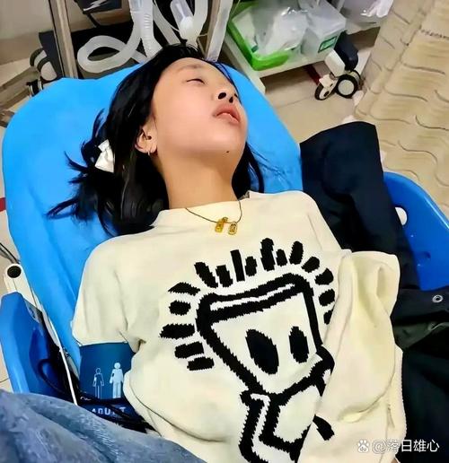 11岁重度烧伤女孩筹款_丹东火灾女孩治疗费用筹集_轻松筹筹不够目标金额