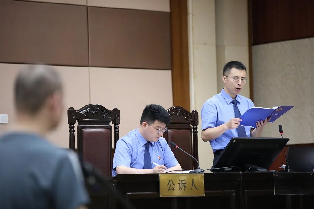 骗取贷款罪 非法经营罪 银行信贷风险_投资公司招聘骗术