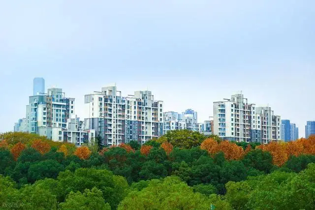 2026小县城买房投资_2026年两套房家庭面临的大麻烦_两套房家庭房产贬值风险