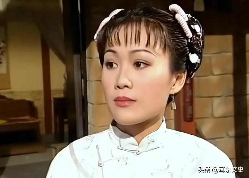 甄志丙对小龙女做过强_甄志丙想小龙女视频_甄志丙救小龙女