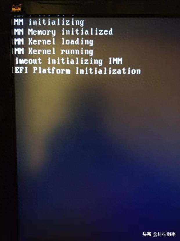 IBM X3650 M3服务器故障，硬盘灯不亮咋回事？