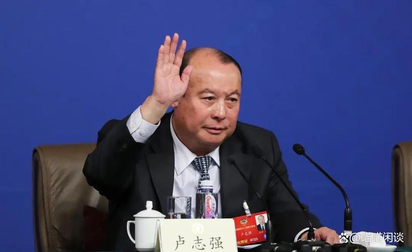 复华控股 格局金融_泛海控股转型战略_卢志强回归泛海控股发展